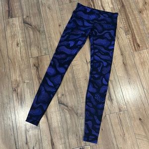 Lululemon Wunder under black purple leggings 4